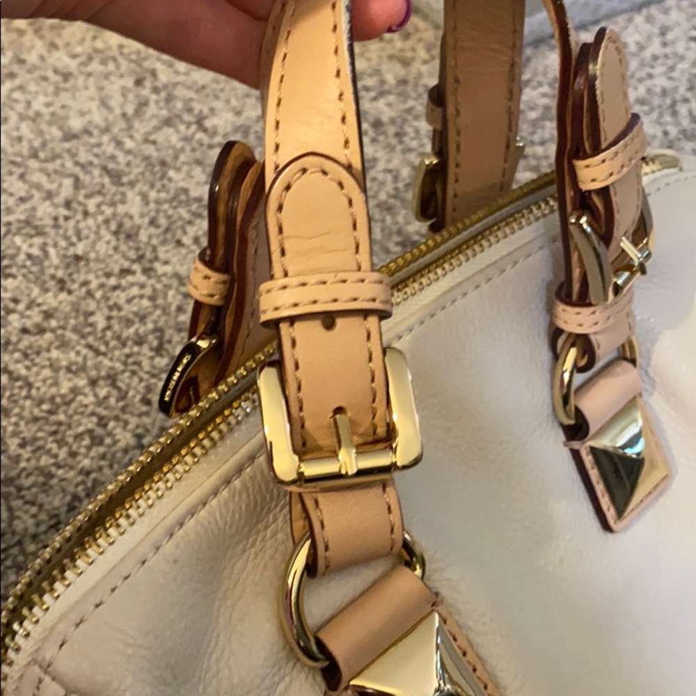 Michael Kors purse - Picture 6 of 14
